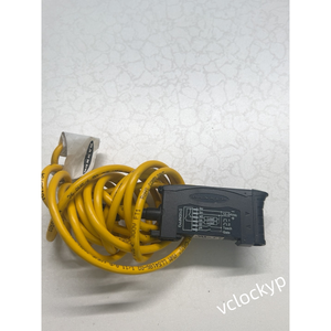 Sensor de Fibra Óptica Banner Engineering D10DNFPQ, 12-24VDC, Salidas 2NPN, M8 de 6 Pines Usado - Product Image 2