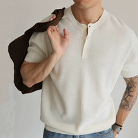 Italienischer Atmungsaktiver Acryl-Faser-Strickpullover mit Rundhalsausschnitt, Garngefärbtes Einfarbiges Kurzarm-Herren-Freizeit-Business-T-Shirt