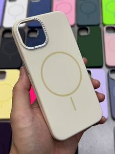 Étuis de téléphone portable magnétiques antichoc en silicone pour <span class=keywords><strong>iPhone</strong></span> 17 16 15 14 13 12 <span class=keywords><strong>11</strong></span> <span class=keywords><strong>Pro</strong></span> <span class=keywords><strong>Max</strong></span> - Product Image 4