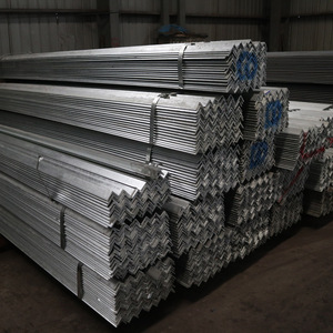 Acier angulaire Q235 A36 Haute résistance Acier angulaire laminé à chaud pour matériaux de construction - Product Image 5