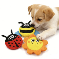 Jouet pour chien en tissu Flyknit durable, personnalisé par le fabricant, en forme de coccinelle, doux, mignon, qui couine, sans rembourrage, jouet à mâcher pour chiens