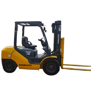 Montacargas Diésel Komatsu FD30T-17 Usado Original de 3 Toneladas en Excelentes Condiciones de Funcionamiento, Precio Competitivo en Venta - Product Image 1