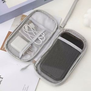 Sac de voyage numérique multifonctionnel pour câbles de données, chargeurs, téléphones portables et clés USB – Vente en gros - Product Image 4