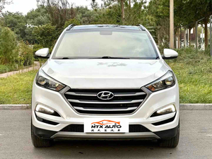 Hyundai Tucson <span class=keywords><strong>2018</strong></span> 1.6T GLS Smart Edition LHD Essence Voiture d'occasion Automatique Traction avant SUV - Product Image 2