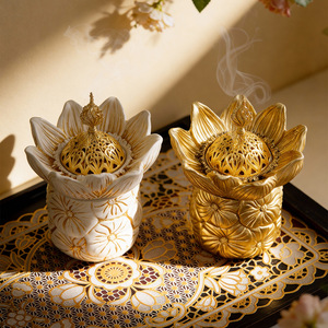 Bruciatore <span class=keywords><strong>d</strong></span>'Incenso in Resina a Forma di Fiore Dorato Stile Medio Oriente, <span class=keywords><strong>Incensiere</strong></span> Creativo a Forma di Fiore, Regalo Musulmano - Product Image 3