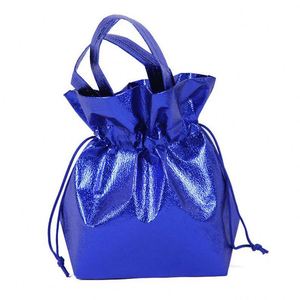 Sac cadeau écologique réutilisable en non-tissé avec cordon de serrage, laminé métallique, idéal pour les snacks promotionnels à petit prix - Product Image 6