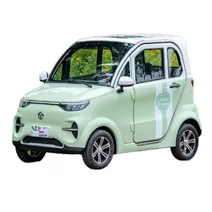 Mini fourgonnette électrique <span class=keywords><strong>F1</strong></span> Nouvelle énergie Batterie au lithium Voiture à quatre roues entièrement fermée pour le transport à domicile des adultes avec 4 sièges - Product Image 1