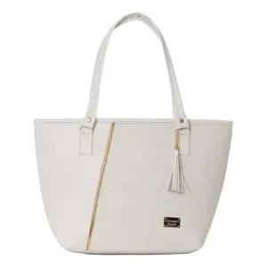 Bolso Tote Blanco para Mujer Fana M3846 de Microfibra y Cuero Sintético con Borla para Uso Diario - Product Image 1