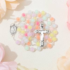 Chapelet fait main de couleur bonbon, perles de <span class=keywords><strong>prière</strong></span>, charme religieux de la Vierge Marie, crucifix catholique, cadeau <span class=keywords><strong>pour</strong></span> femmes - Product Image 3