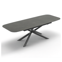 Table à manger extensible de luxe d'origine usine avec plateau en céramique transformable et pieds en métal