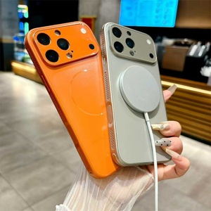 Funda Protectora de Lujo Ultrafina con Lente de Vidrio para iPhone 17 Air, 17 Pro Max, 16, 15, 14, 13 Plus - Product Image 2