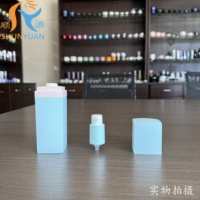Bouteille de lotion en plastique carrée de 30ml, base de protection solaire, fond de teint liquide, récipient en plastique pouvant être rempli