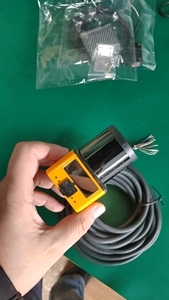 เครื่องสแกนเลเซอร์เพื่อความปลอดภัยแบบอุตสาหกรรม TOF 2D ระยะ 10 ม. 270 °   เลเซอร์ LiDAR แบบ PNP/NPN ได้รับการรับรองมาตรฐาน CE สำหรับ AGV AMR ระบบโลจิสติกส์คลังสินค้าเพื่อความปลอดภัย - Product Image 5