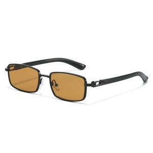 Gafas de Sol Cuadradas de Moda Europea y Americana 2026 para Hombre, Montura Completa de Aleación de Zinc, UV400, Sin Polarizar, Modernas para Exteriores - Product Image 5