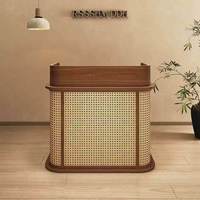Bureau d'accueil intelligent en rotin Japandi avec chargeur sans fil 15W, haut-parleur, contreplaqué noyer, entièrement assemblé, pour boutique