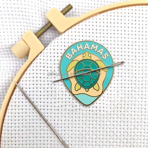 ที่เก็บเข็มเย็บผ้าโลหะผสมสังกะสี ลายสัตว์ทะเล ปลาวาฬ ปลาดาว แม่เหล็กแรงสูง เข็มกลัดเคลือบโลหะ ที่เก็บเข็มเย็บผ้าแบบแม่เหล็กสั่งทำได้ - Product Image 2