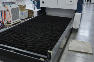 6kW 12kW 20kW 30kW für Faserlaser-Schneidemaschine CNC 3-Achsen Umweltfreundliches Blechschneiden Desktop mit AI/BMP/PLT-Unterstützung - Product Image 2