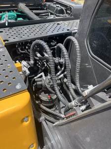 Cylindre de bras de flèche longue d'excavatrice Volvo EC240 d'occasion à vendre Hefei Garantie 1 an Composants principaux (roulement de boîte de vitesses du moteur) - Product Image 2