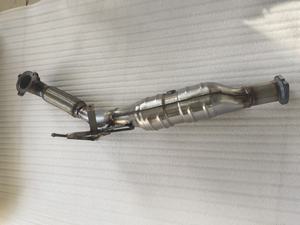 ขายตรงจากโรงงาน ตัวเร่งปฏิกิริยาสำหรับ Volvo S60 S80 XC90 <span class=keywords><strong>2</strong></span>.5 เทอร์นารีแคทาลิสต์ ได้มาตรฐานยูโร <span class=keywords><strong>2</strong></span> <span class=keywords><strong>3</strong></span> 4 5 6 - Product Image 4