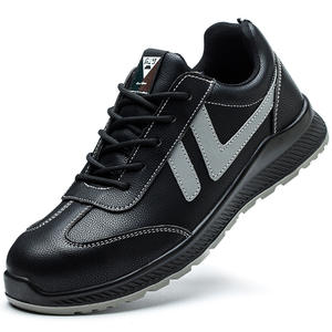 Chaussures de sécurité isolées 6Kv pour hommes, embout en acier anti-écrasement, anti-perforation, respirantes, légères, bottes de travail de construction - Product Image 5