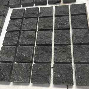 Adoquines de Piedra Natural de 54x54 cm, Piedra Negra Absoluta con Acabado Natural, Adoquín de Malla Natural de Cinco Caras, Apto para Caminos de Entrada - Product Image 4