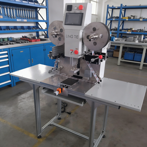 Imprimante d'étiquettes à transfert thermique automatique de qualité professionnelle |   Système rouleau à rouleau |   Traitement des semelles intérieures/du linge de maison/des gants - Product Image 2