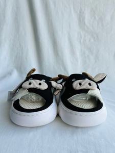 Pantuflas de Mujer con Diseño de Vaca de Dibujos Animados, Negras, de EVA Tejida, Punta Abierta, Acolchadas, Tallas 36-41, para Todas las Estaciones, para Usar en Casa - Product Image 4