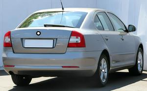 Grille de radiateur OEM 1ZD853677A d'usine pour <span class=keywords><strong>Skoda</strong></span> <span class=keywords><strong>Octavia</strong></span> 2010-<span class=keywords><strong>2012</strong></span> nouvelles pièces d'auto en plastique ABS comprenant le pare-chocs avant de voiture inférieur - Product Image 5
