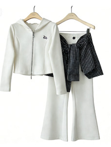 Ensemble deux pièces décontracté pour femme avec logo de créateur, haut à capuche et pantalon, imprimé numérique vintage, en tissu non tissé Spandex/Coton, séchage rapide - Product Image 4