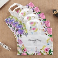 Livraison rapide OEM conception personnalisée sac découpé en plastique blanc avec logo emballage commercial sacs en plastique pour vêtements cosmétiques