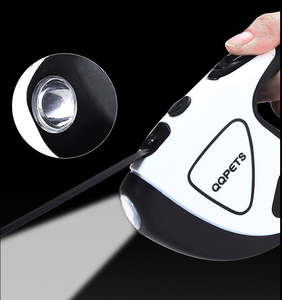 Guinzaglio per cani retrattile con Logo personalizzato senza grovigli guinzaglio per cani da 16 piedi senza mani con luce luminosa a Led - Product Image 4