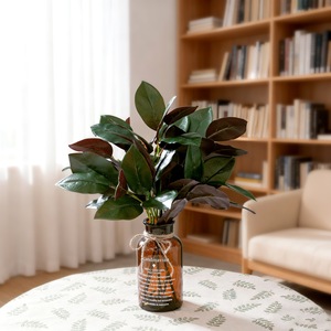 Lámina de Magnolia Artificial CallaFloral, Rama Individual Verde, Flores de Simulación para Decoración del Hogar, Estilo INS - Product Image 1