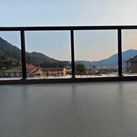 Système de balustrade verticale en aluminium facile à installer pour porche, balcon, terrasse et escalier