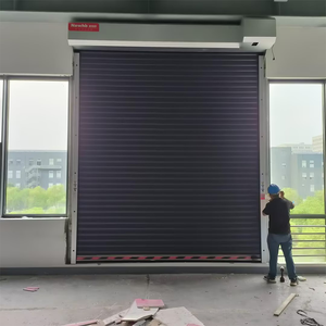 Vente en gros bon marché Portes industrielles roulantes électriques en acier inoxydable galvanisé en métal <span class=keywords><strong>Porte</strong></span> <span class=keywords><strong>de</strong></span> <span class=keywords><strong>garage</strong></span> coupe-vent à volet roulant - Product Image 2