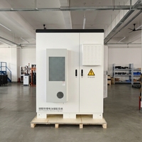Système de stockage d'énergie solaire avec batterie au lithium empilable HV pour station d'alimentation hybride hors réseau