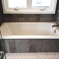 Baignoire encastrée en acrylique Gurgle, design intégré, finition polie, vente en gros directe d'usine