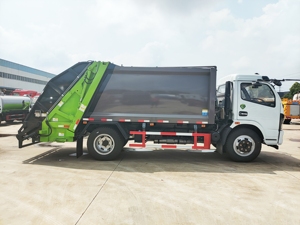 Camion à ordures Dongfeng 12 M3 avec compacteur, camion à ordures 4 x 2, camion de transport de déchets compacteurs - Product Image 3