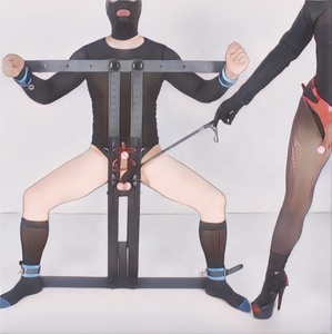 Novità Gay BDSM Harness puntelli scroto stepping pedali portautensili schiavo maschile pene bondage mobili sedia del <span class=keywords><strong>sesso</strong></span> altro prodotto del <span class=keywords><strong>sesso</strong></span> - Product Image 1