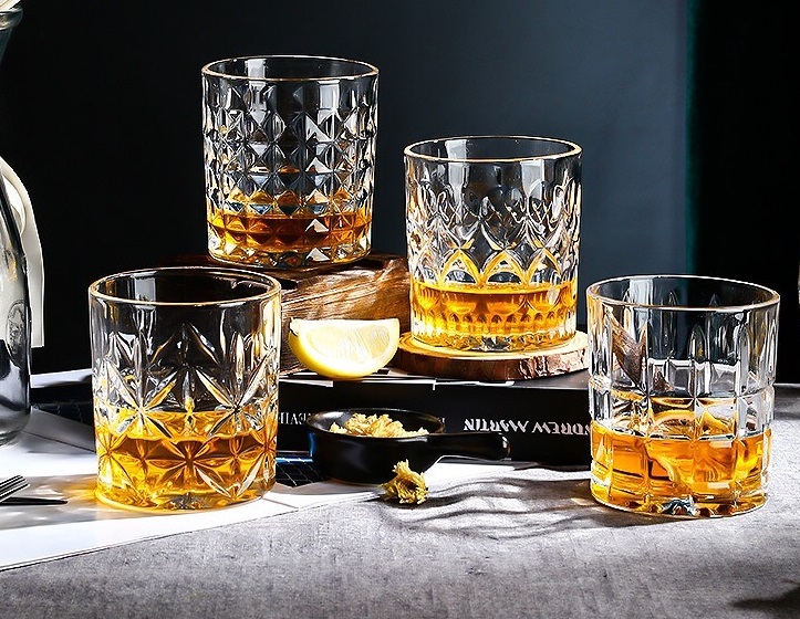Old Fashioned Whiskey Glasses with Custom Box  10 Oz Rocks Barware For  Bourbon  Liquor and Cocktail Drinks - Set of 4