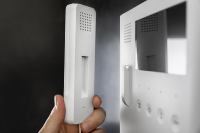 Kit de système d'interphone vidéo résidentiel CAME AGT V200 8K40CF-018 avec opérateurs de porte automatiques, garantie de 2 ans, protection IP30, ultra