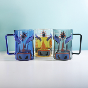 Bicchiere da Birra in Vetro Borosilicato da 16oz con Logo Personalizzato, Decalcomania, Trasparente, per <span class=keywords><strong>Birre</strong></span> <span class=keywords><strong>Artigianali</strong></span>, <span class=keywords><strong>Regalo</strong></span> Aziendale Sostenibile con Manico - Product Image 3