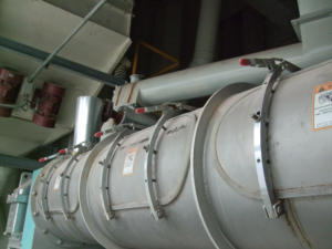 योंगली पशु फ़ीड मिल 1-100 t/h मुर्गी पालन गाय मछली झींगा चिकन फ़ीड पेलेट मशीन उर्वरक निर्माण संयंत्र - Product Image 2