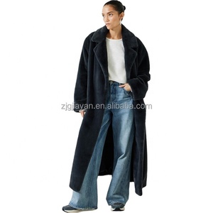 <span class=keywords><strong>Manteau</strong></span> <span class=keywords><strong>long</strong></span> <span class=keywords><strong>noir</strong></span> en fausse fourrure pour femme de luxe de haute qualité avec ceintures d'automne et d'hiver vente en ligne - Product Image 2