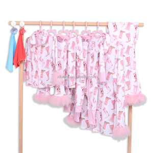 Nuovo arrivo famiglia abbinata Set di abbigliamento in bambù con stampa personalizzata tessuto di bambù per neonati vestiti con cerniera - Product Image 1