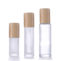 Vente en gros de flacons à bille en verre transparent pour huiles essentielles, rechargeables, avec bouchon en bambou naturel, 5 ml, 10 ml
