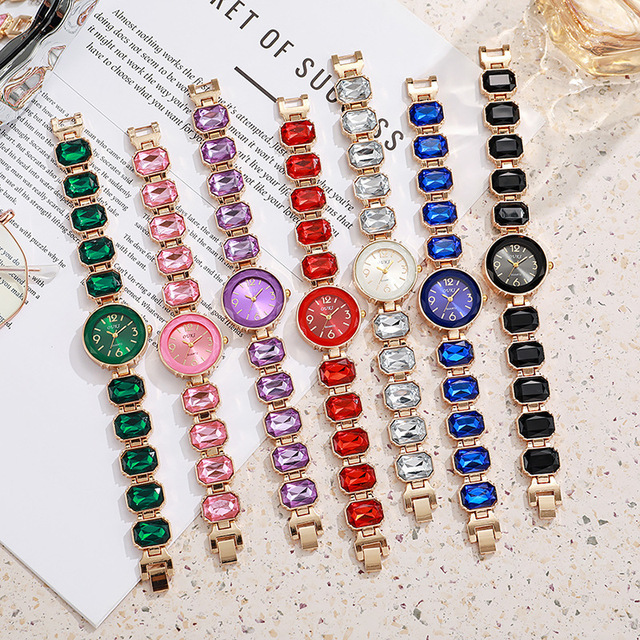 Round Disc Small Sugar Cube Niche Women's Watches Diamonds Candy Color New Fashion Quartz Alloy Band Pointer Watches