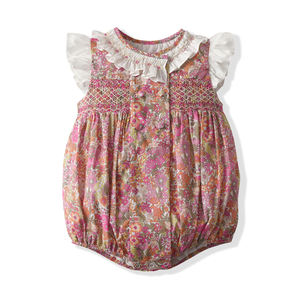 Mameluco de algodón orgánico <span class=keywords><strong>para</strong></span> niñas pequeñas Floral Vintage estampado Smocked Ruffle sin mangas recién nacido <span class=keywords><strong>Primera</strong></span> <span class=keywords><strong>comunión</strong></span> 100% algodón - Product Image 1