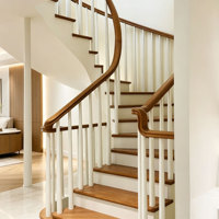 Pièces d'escalier en bois massif de style minimaliste moderne |   Colonnes et marches d'escalier pour villas, hôtels et hôpitaux |   Écologique et durable