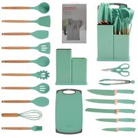 Vente en gros, articles de cuisine très demandés 2024, ensemble d'ustensiles de cuisine en silicone 19 pièces avec ensemble de couteaux, planche à découper, support, manche en bois