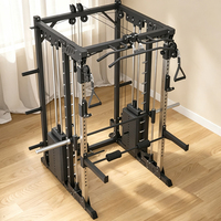 Rack à squats et machine Smith avec bras de sécurité et crochets en J pour l'entraînement à la barre en solo pour débutants à domicile